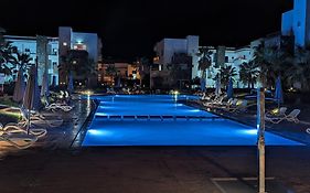 Perla A 200 M De La Plage